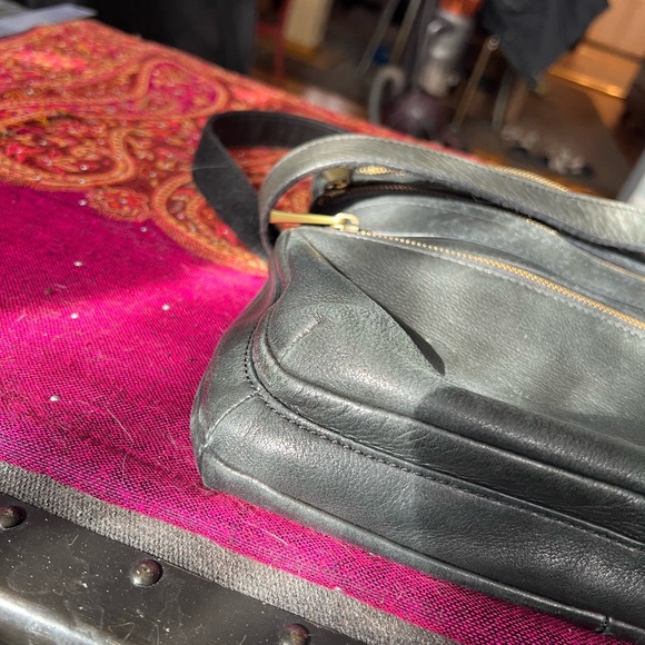 Fossil Black Leather Crossbody Bag with Brass Accents - Picture 8 of 11